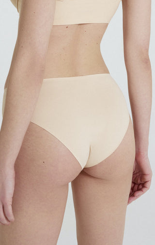 M7601 Seamless Briefs - Nude